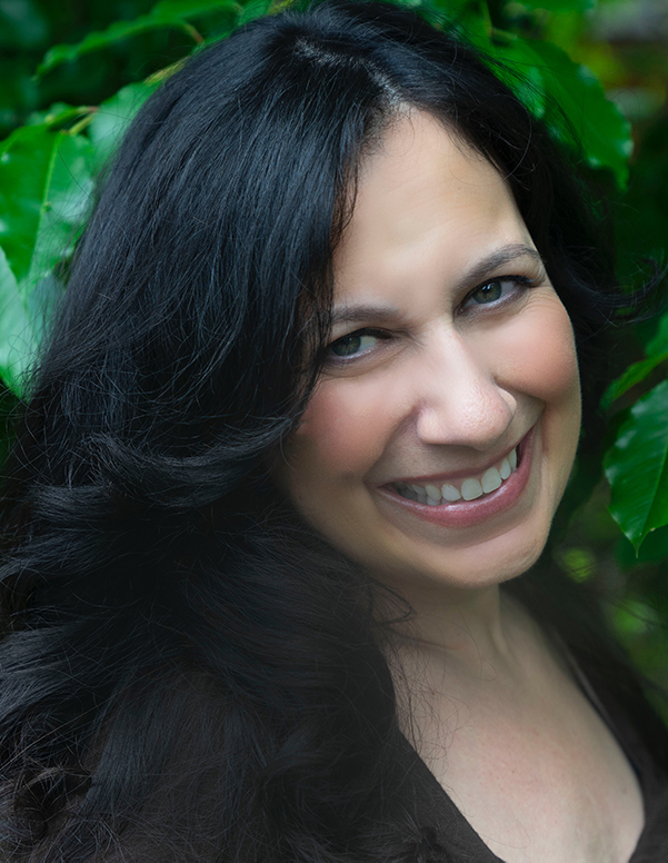 Deborah Peretz Joins ZOA as Regional Director, Long Island