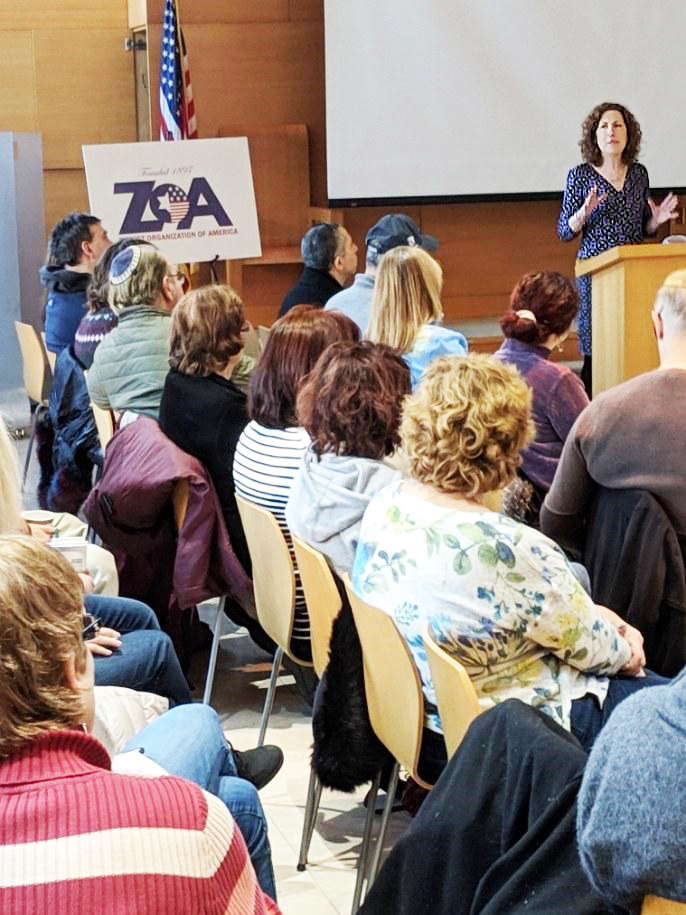 ZOA Educates Bergen County, NJ Parents and High School Seniors About Campus Anti-Semitism and Tools For Fighting It