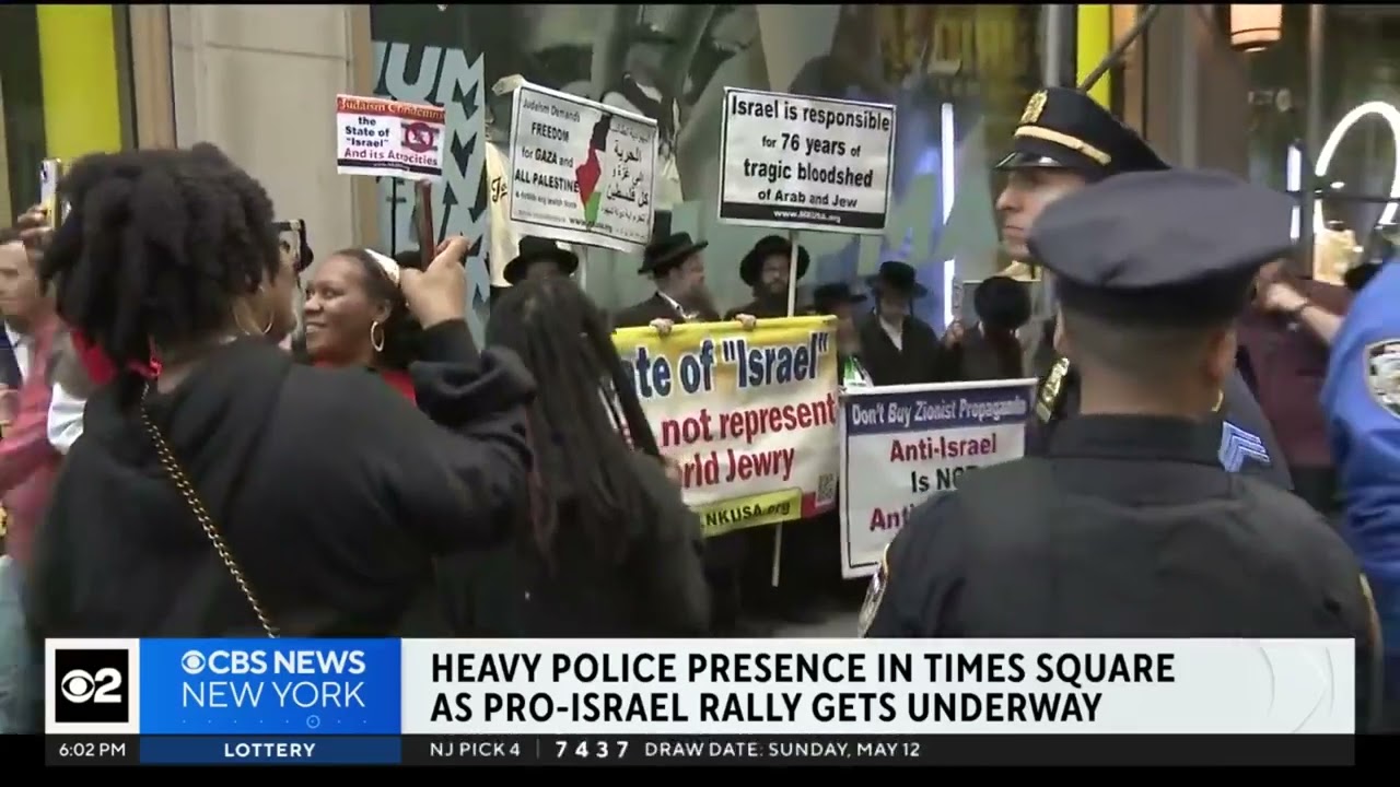 Large ZOA Pro-Israel Rally Held in Times Square NYC, Mort Klein Interviewed – CBS News