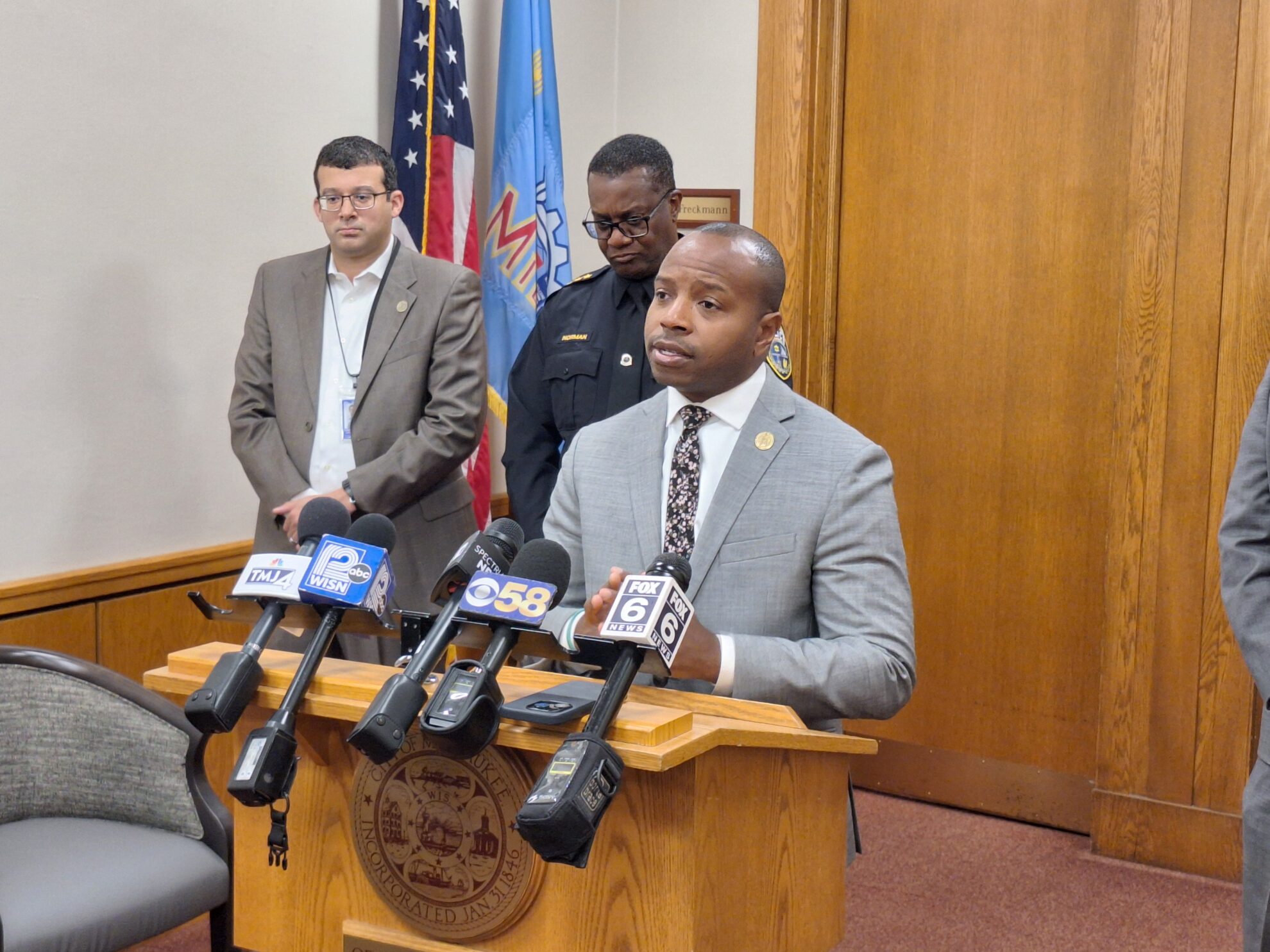 ZOA and Betar Urge Milwaukee DA: Drop Charges Against Rabbi Father/Son who Destroyed Big Antisemitic Nazi Sign on Jew-Hater’s Building